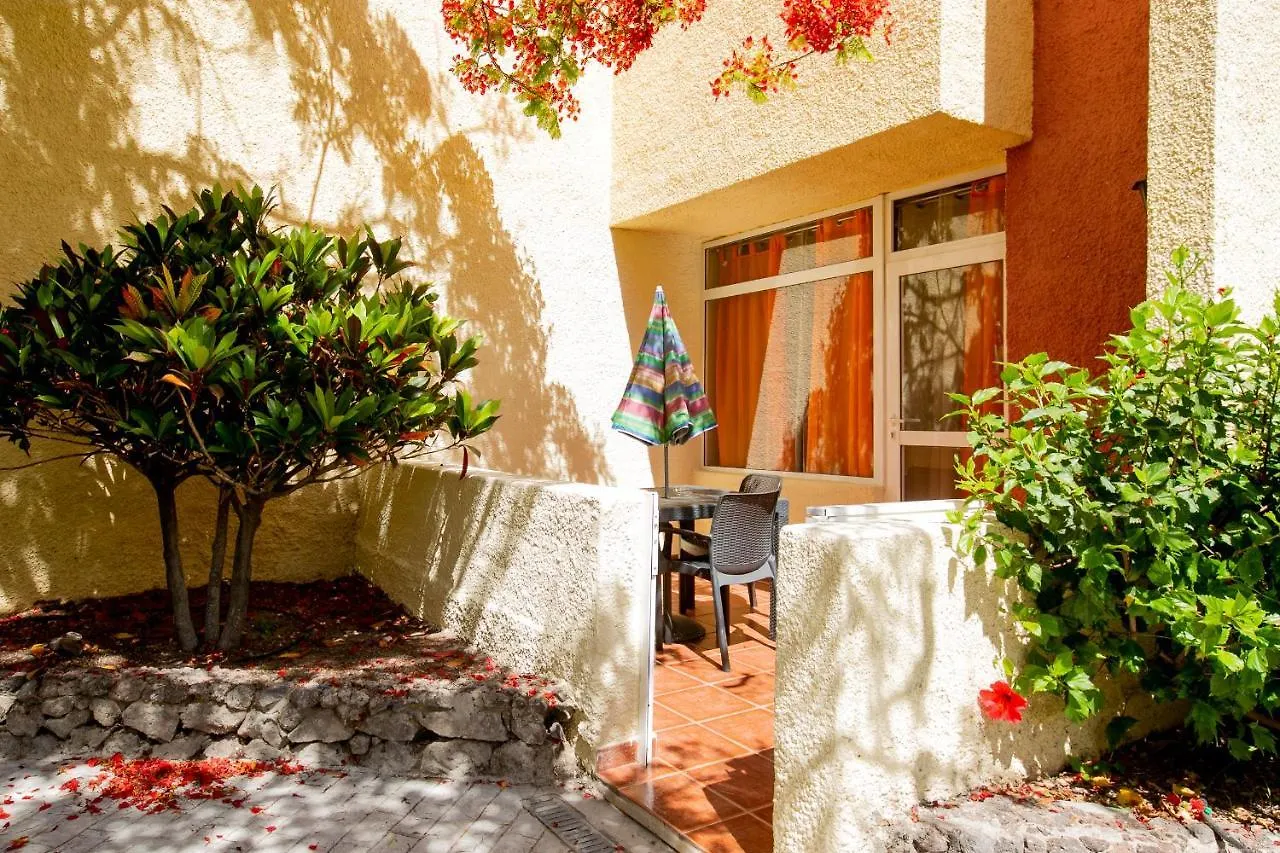 Bungalow Costa Adeje Cortijo 4-6 Playa de las Americas  0*, Playa de las Americas (Tenerife) Spain